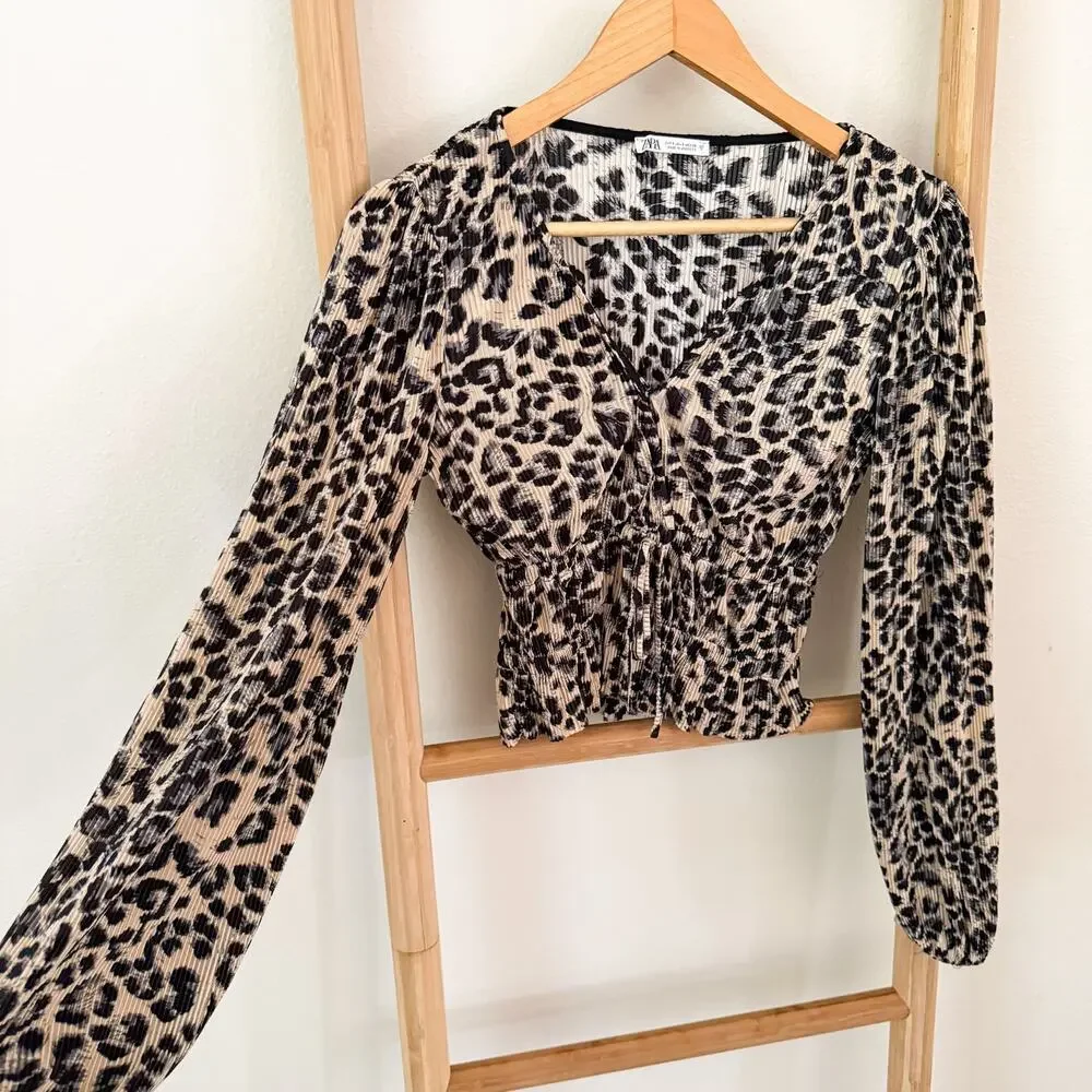 ZARA Leopard Print Plisse Ruched Peplum Blouse Puff Sleeve Crop Top Small